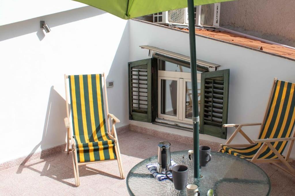 Terrazza Sul Mercato. Your House In Ballaro Apartamento
